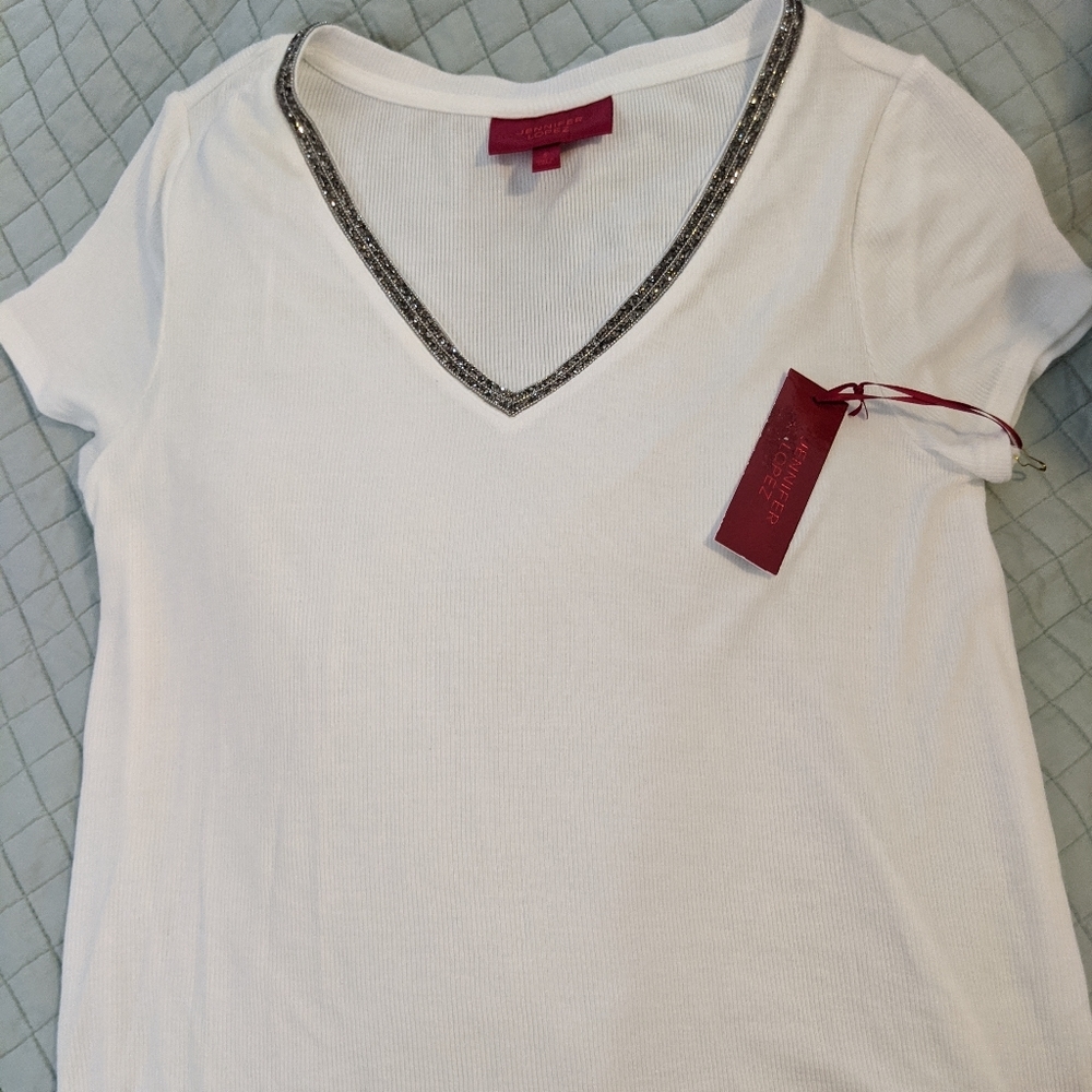Brand new white t shirt